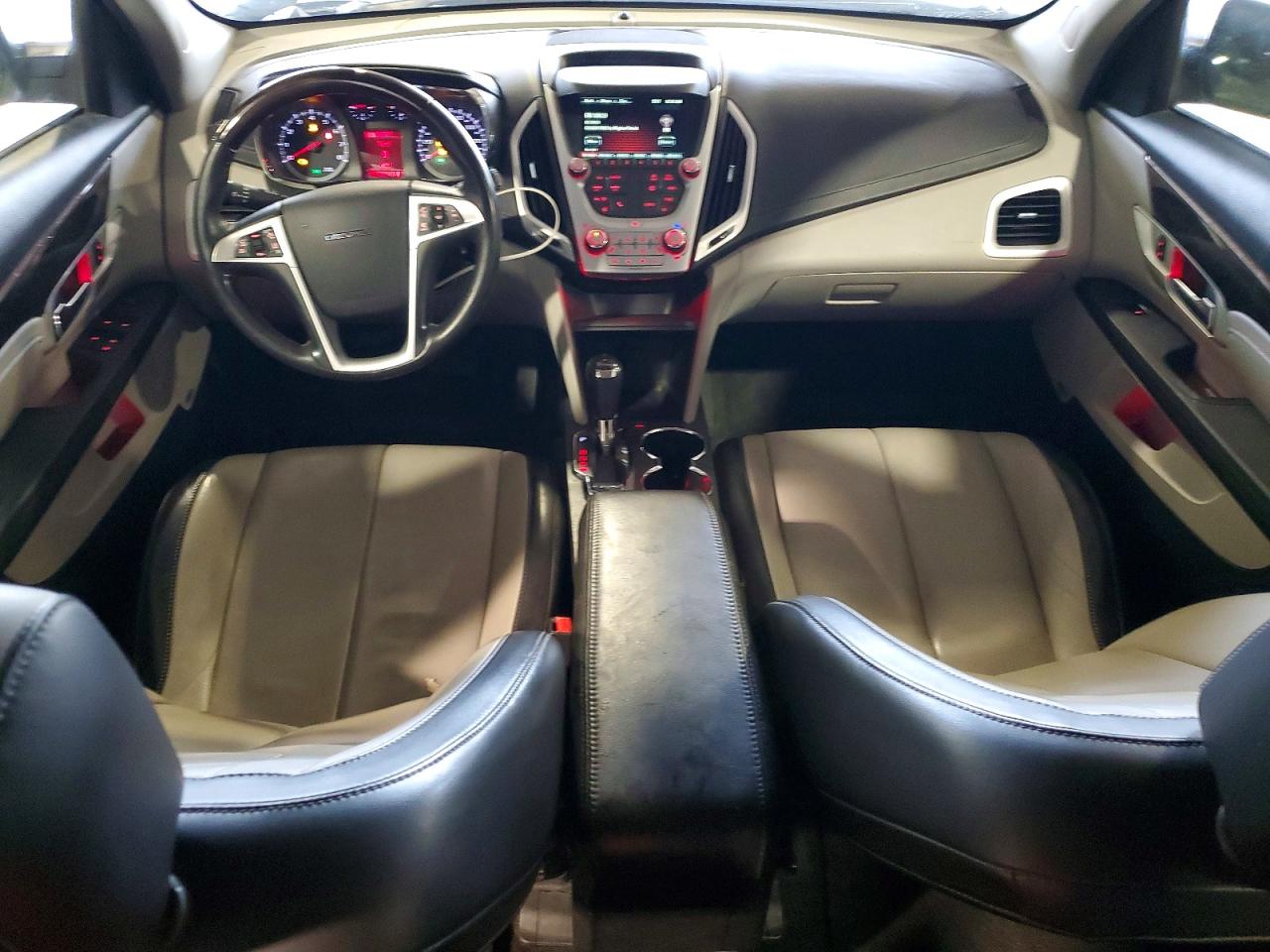 2017 GMC TERRAIN DENALI photo 8