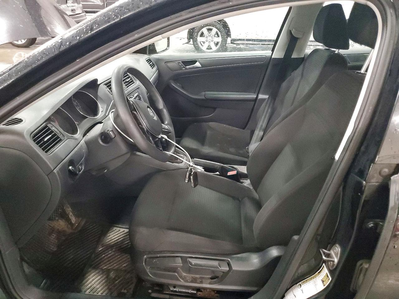 2015 VOLKSWAGEN JETTA BASE photo 7