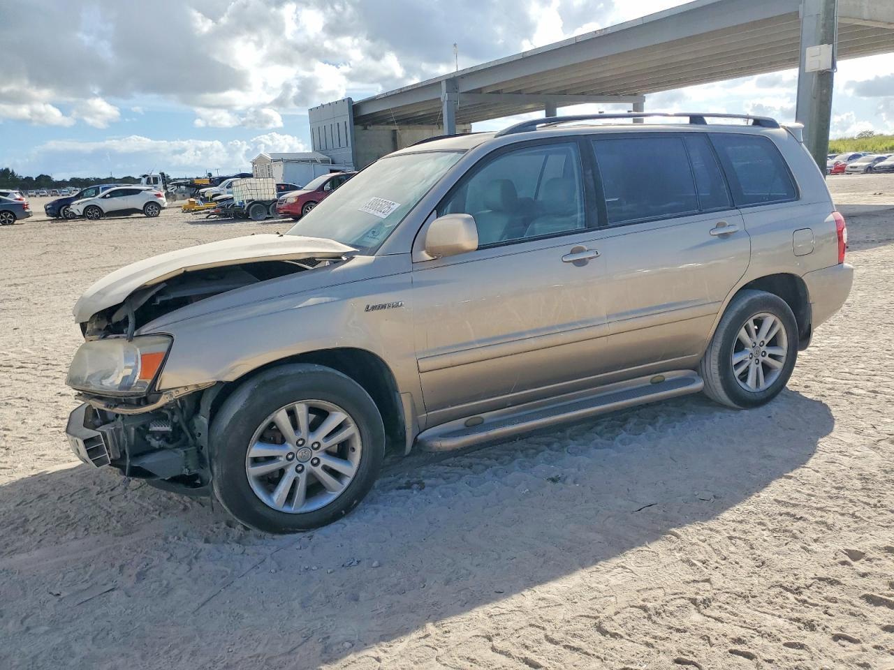 2006 TOYOTA HIGHLANDER