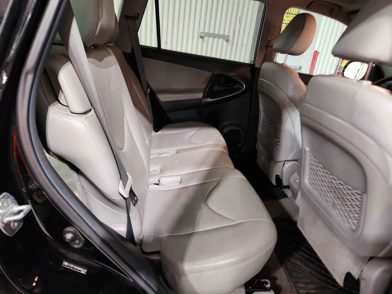 2011 TOYOTA RAV4 LIMITED photo 11