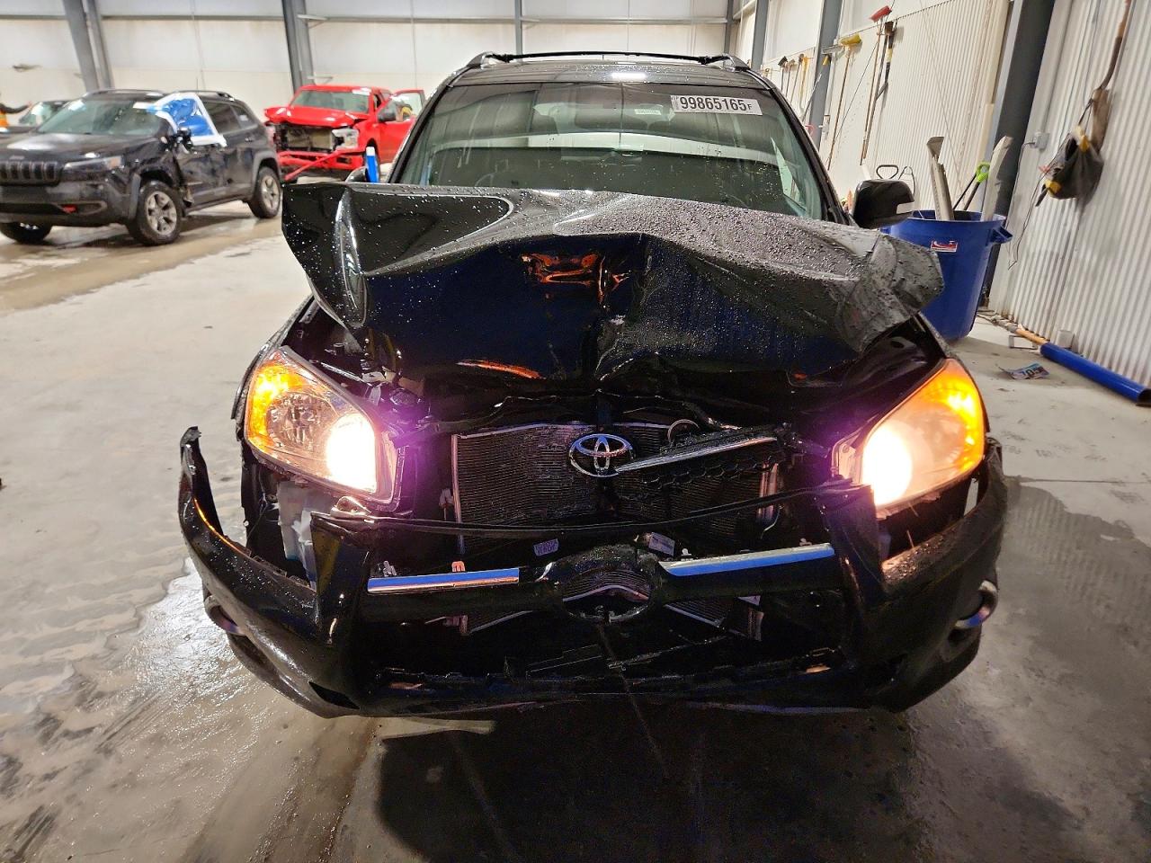 2011 TOYOTA RAV4 LIMITED photo 5