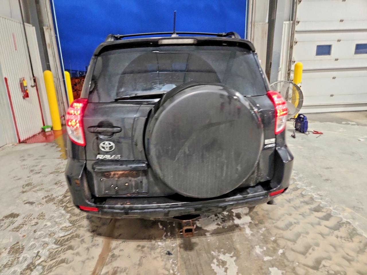 2011 TOYOTA RAV4 LIMITED photo 6