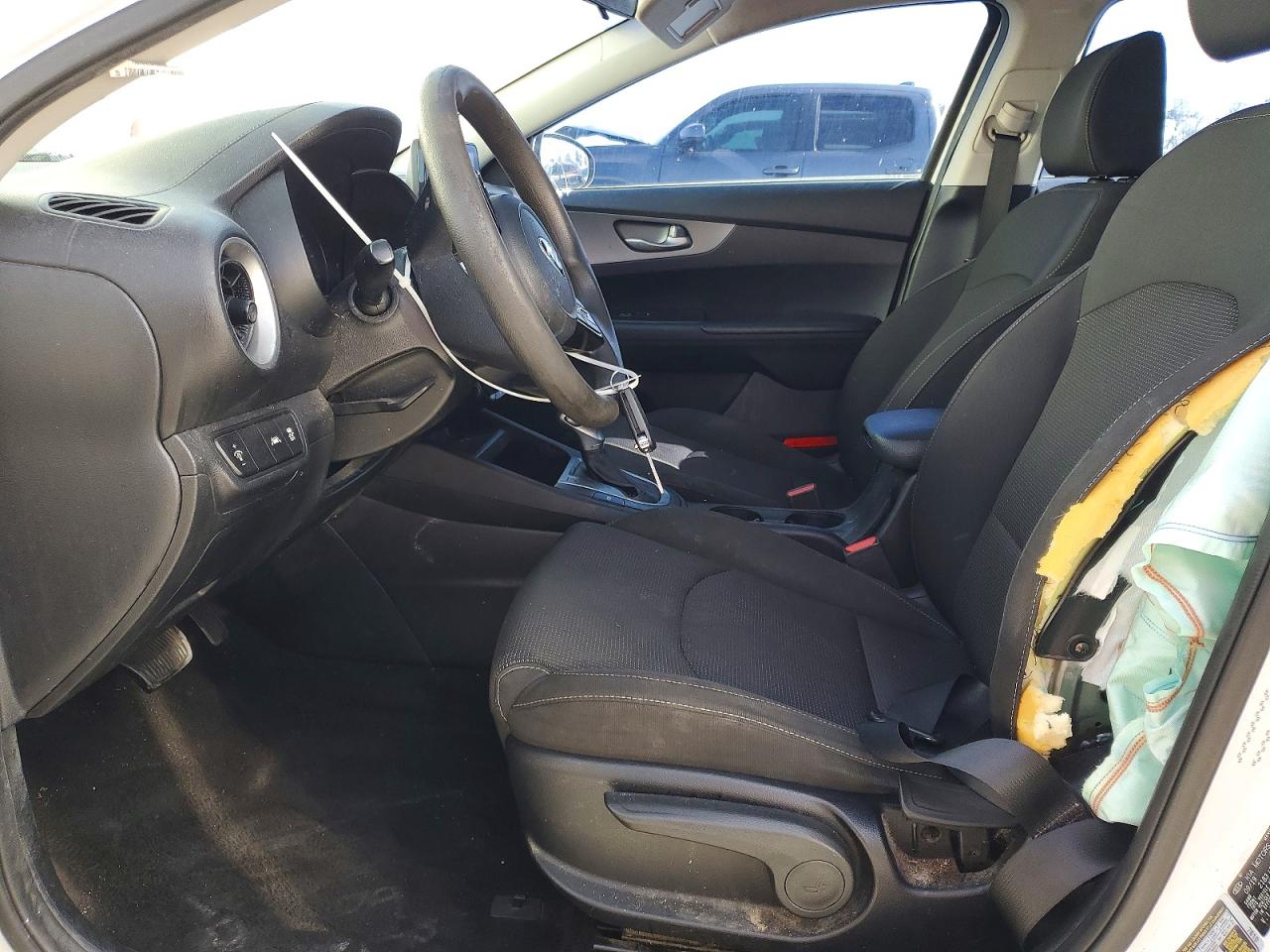 2020 KIA FORTE FE photo 7