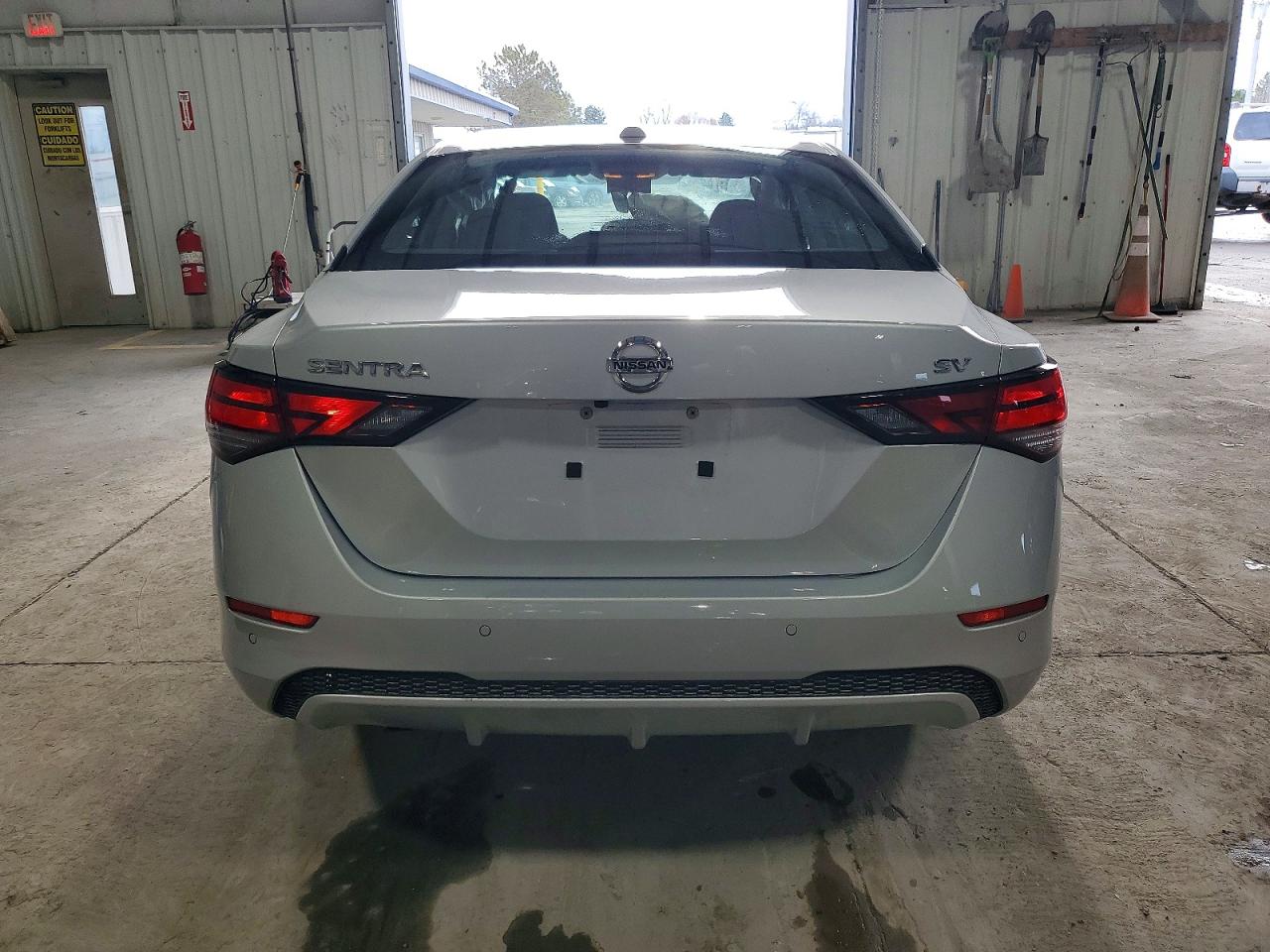 2023 NISSAN SENTRA SV photo 6