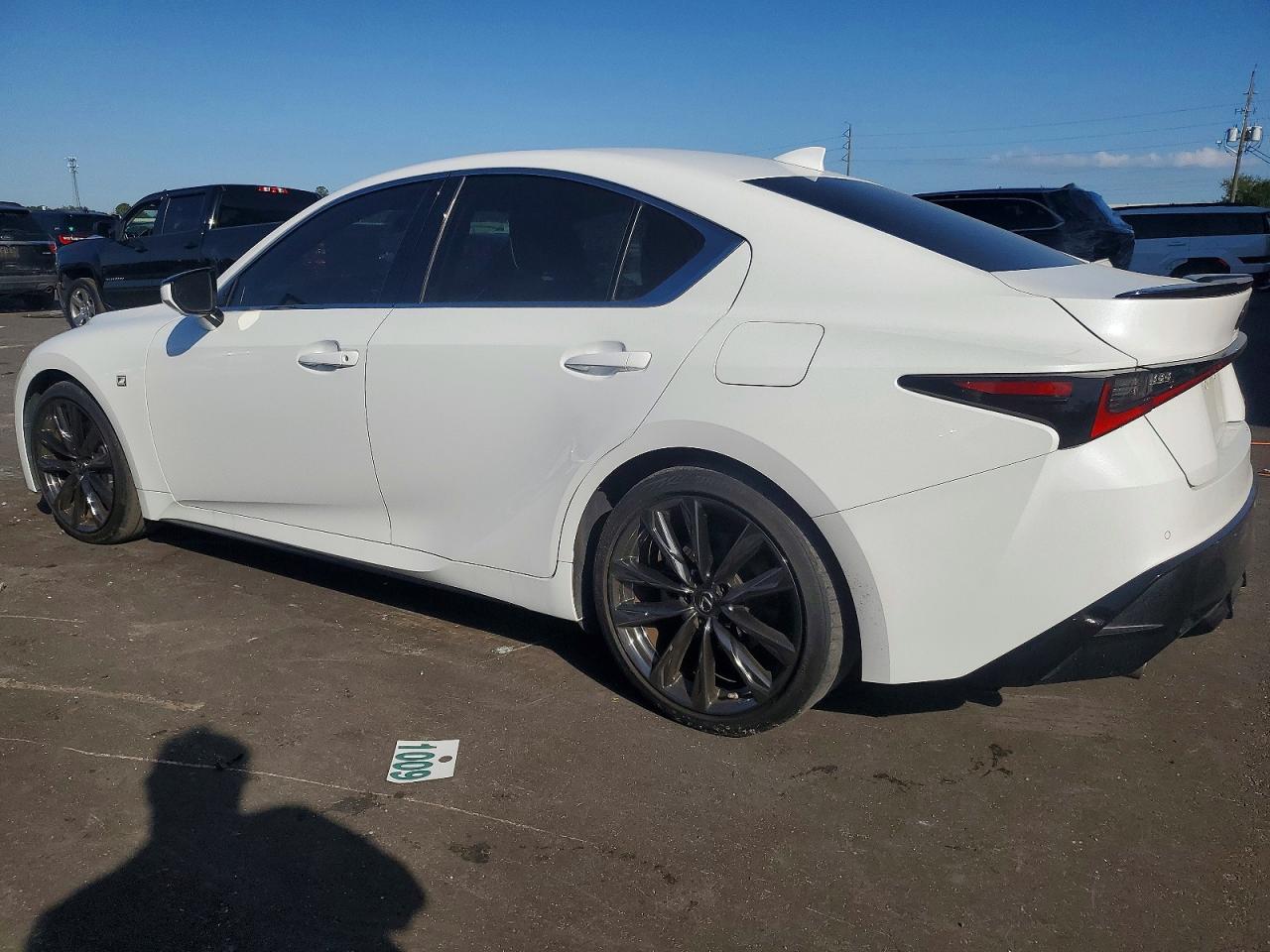 2022 LEXUS IS 350 F SPORT photo 2