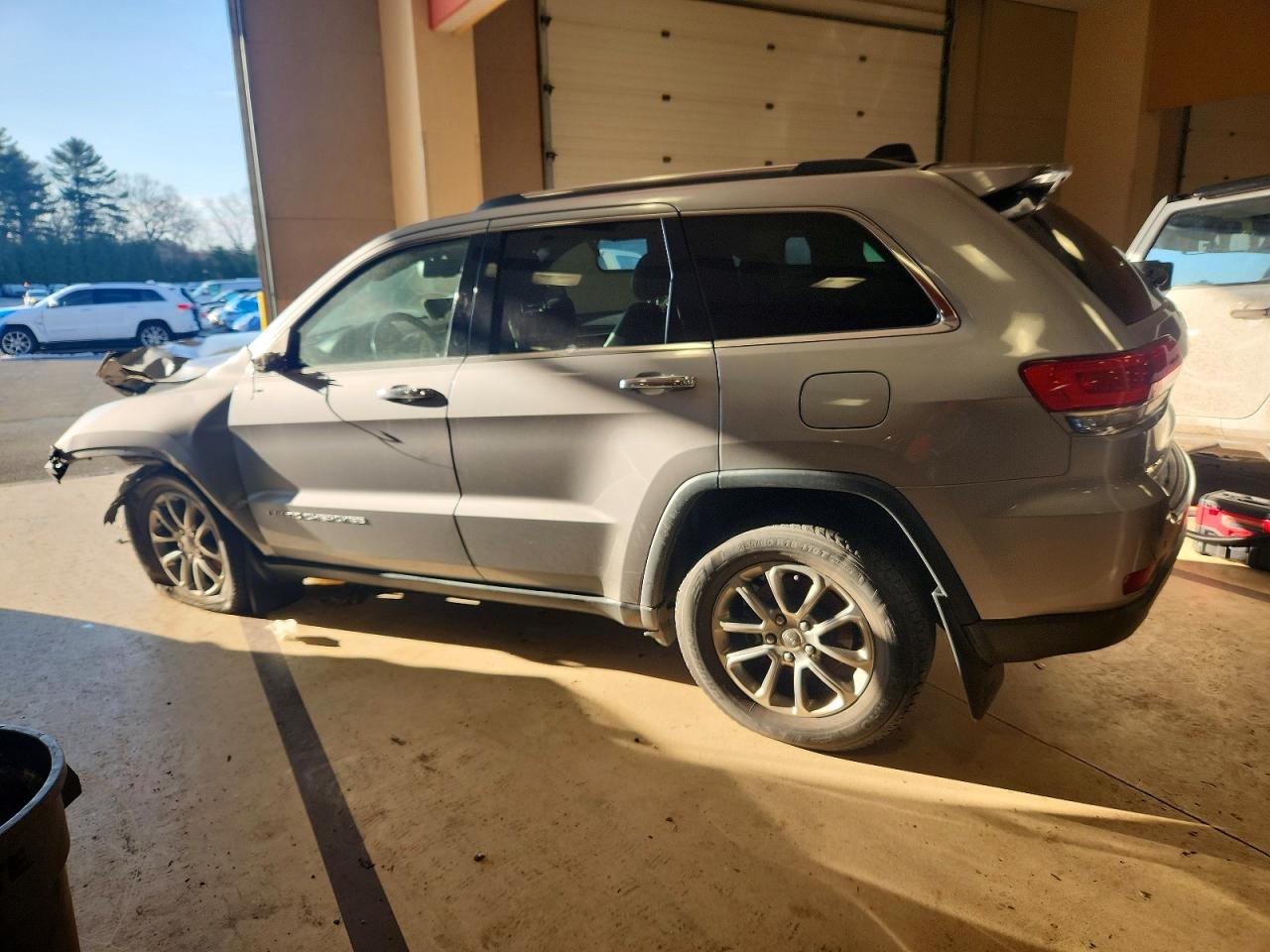 2014 JEEP GRAND CHEROKEE LIMITED photo 2