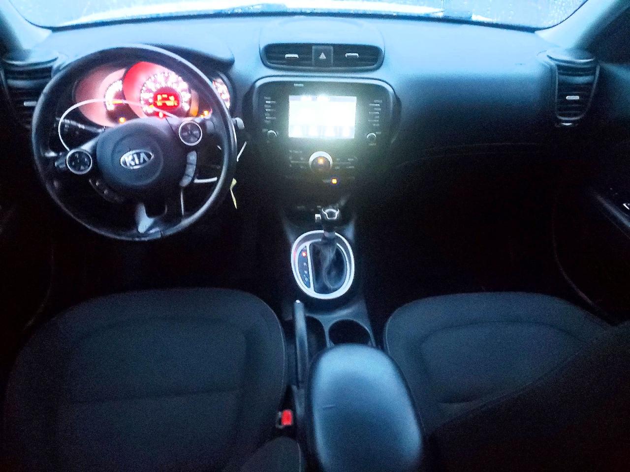 2018 KIA SOUL + photo 8
