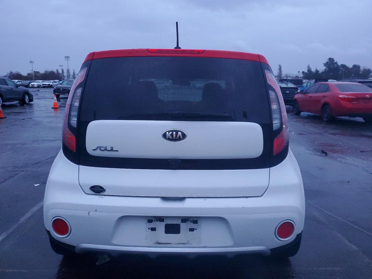 2018 KIA SOUL + photo 6