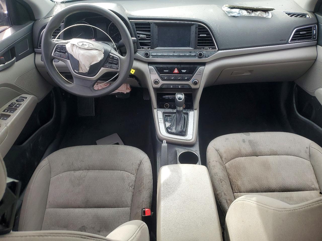2018 HYUNDAI ELANTRA SEL photo 8