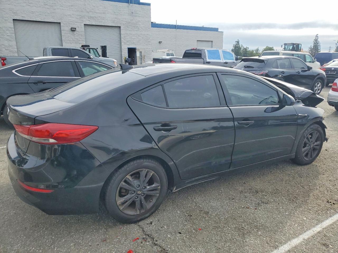 2018 HYUNDAI ELANTRA SEL photo 3