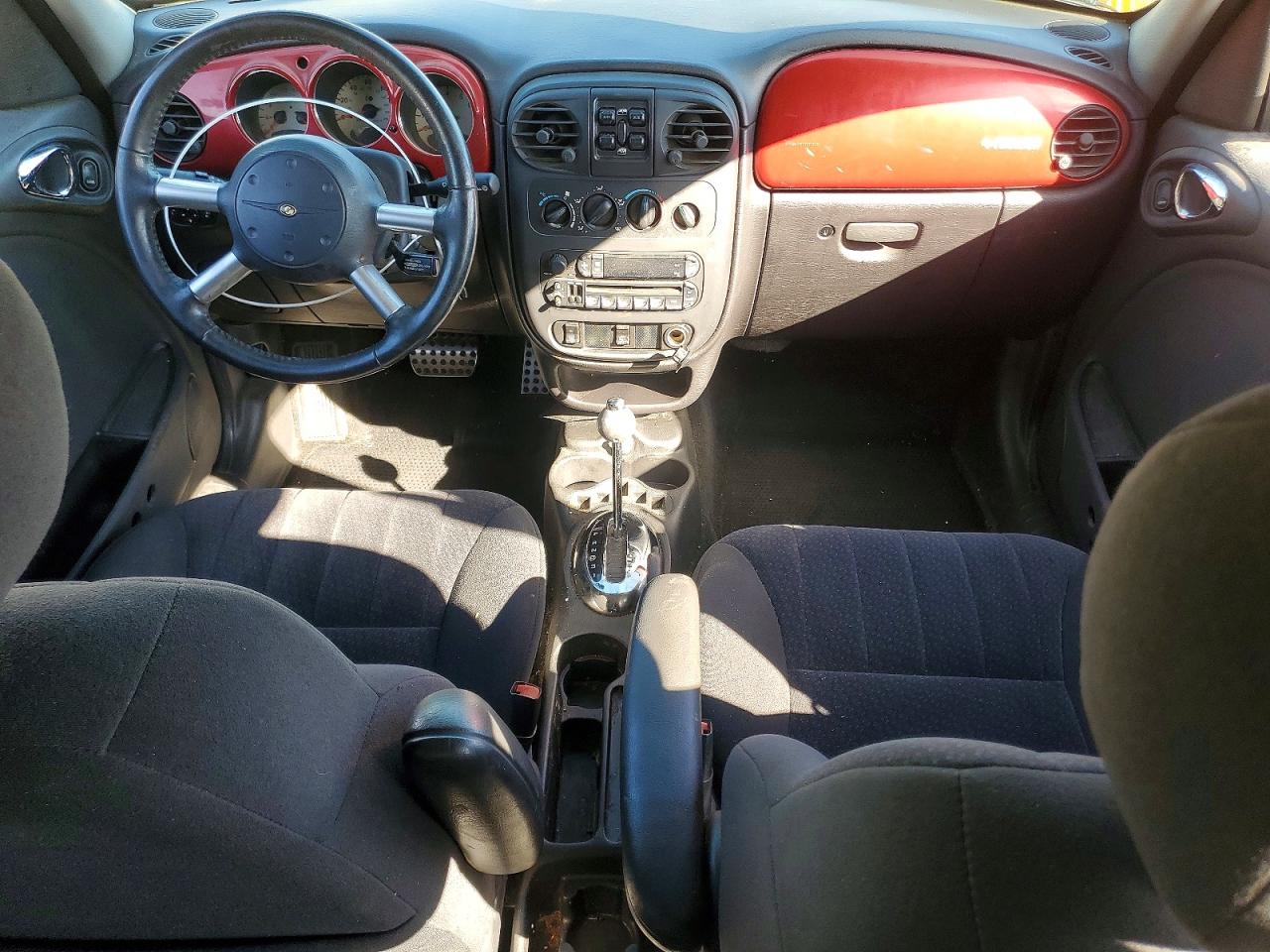 2004 CHRYSLER PT CRUISER TOURING photo 8