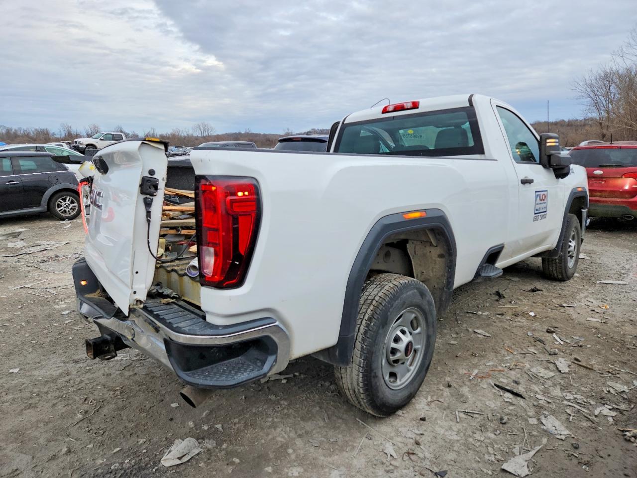 2020 GMC SIERRA C2500 HEAVY DUTY photo 3