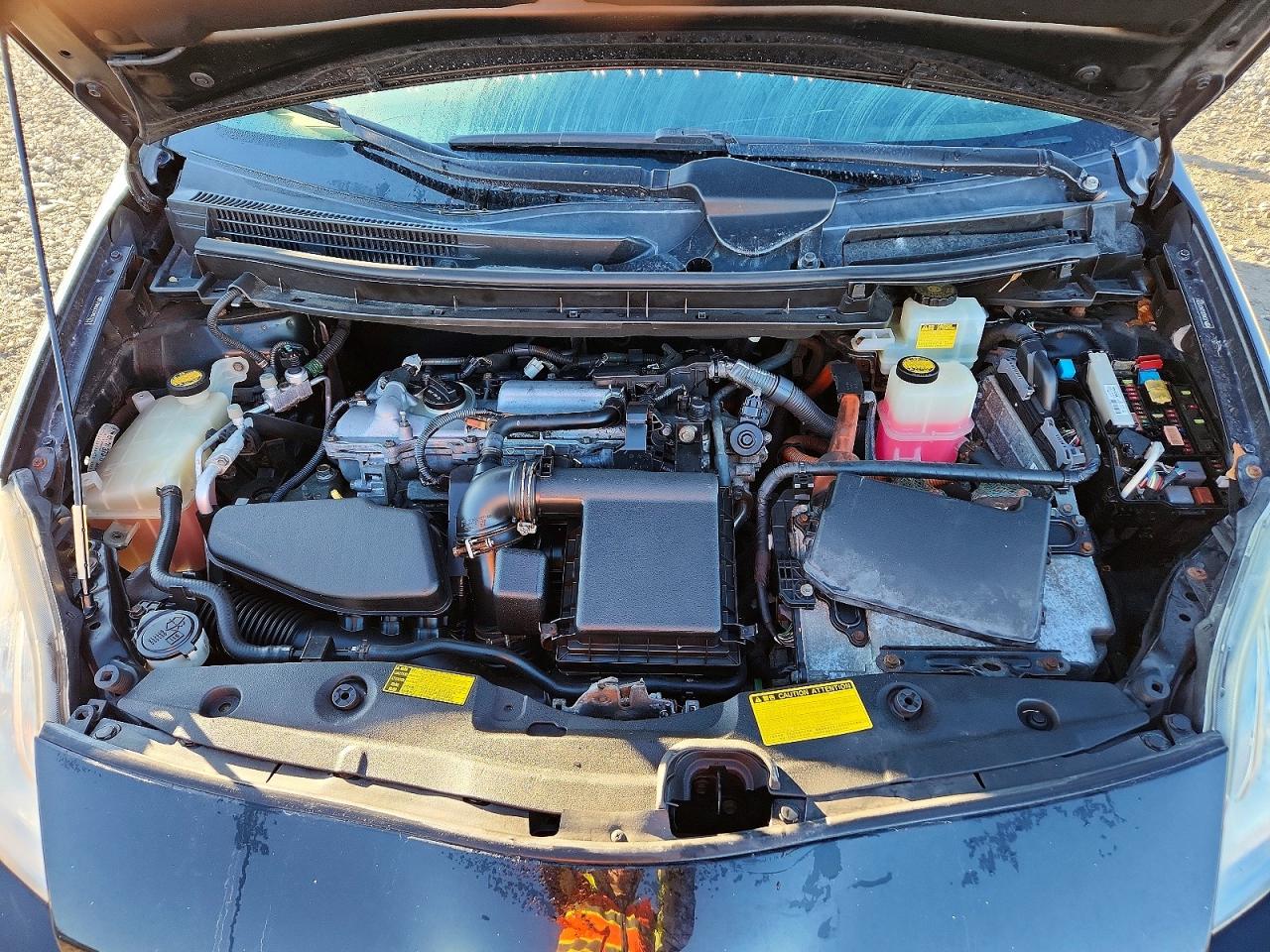 2010 TOYOTA PRIUS photo 11