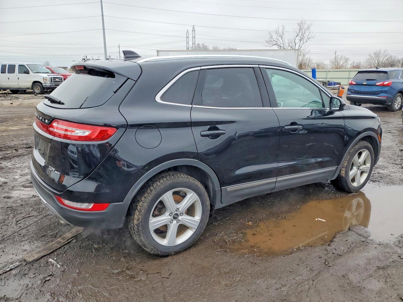 2017 LINCOLN MKC PREMIERE photo 3