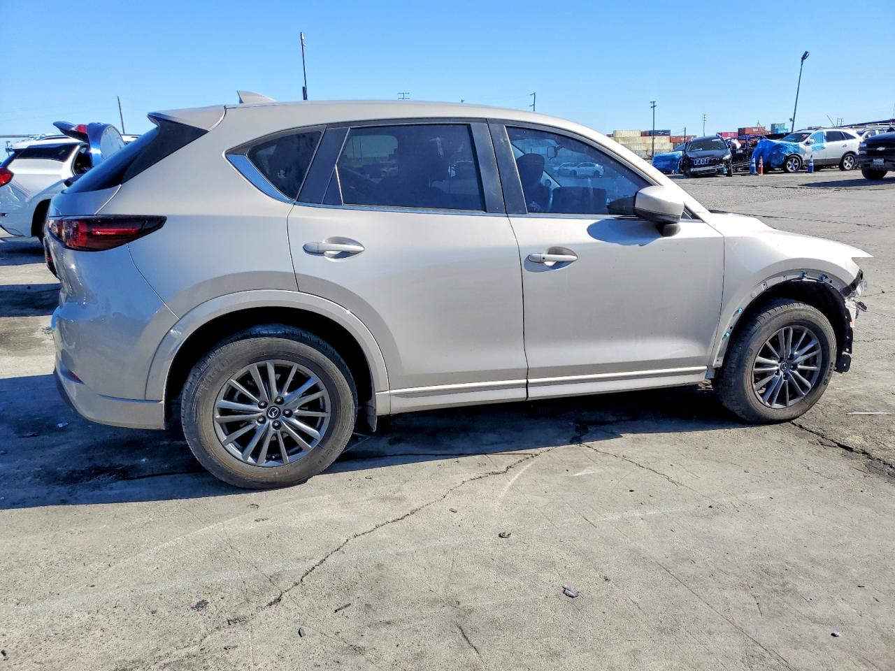 2025 MAZDA CX-5 SELECT photo 3