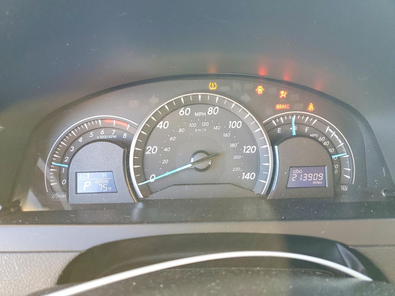 2012 TOYOTA CAMRY BASE photo 9