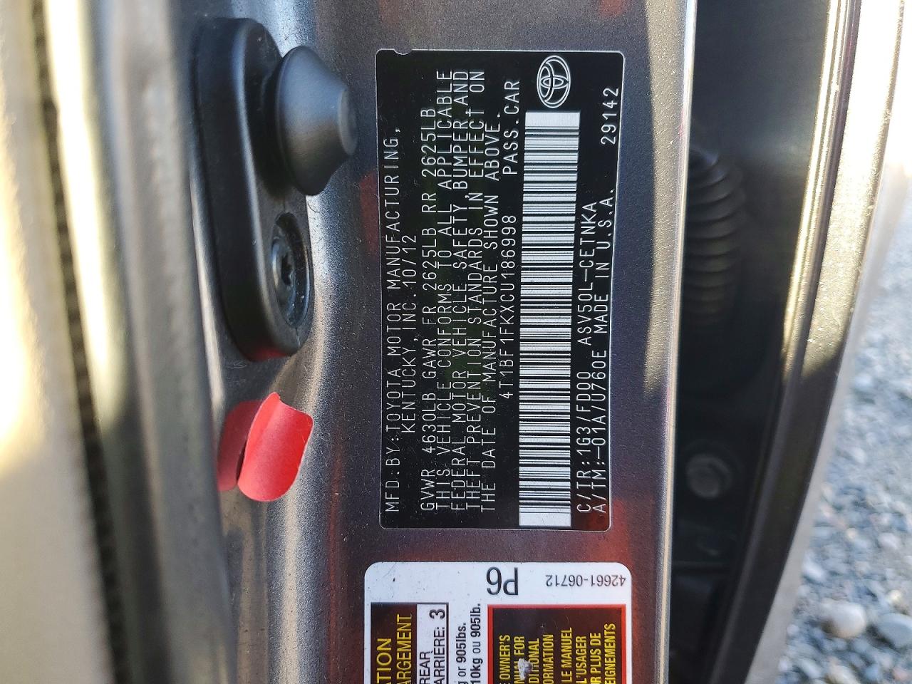 2012 TOYOTA CAMRY BASE photo 12