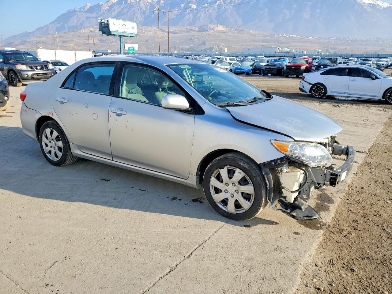 2012 TOYOTA COROLLA BASE photo 4
