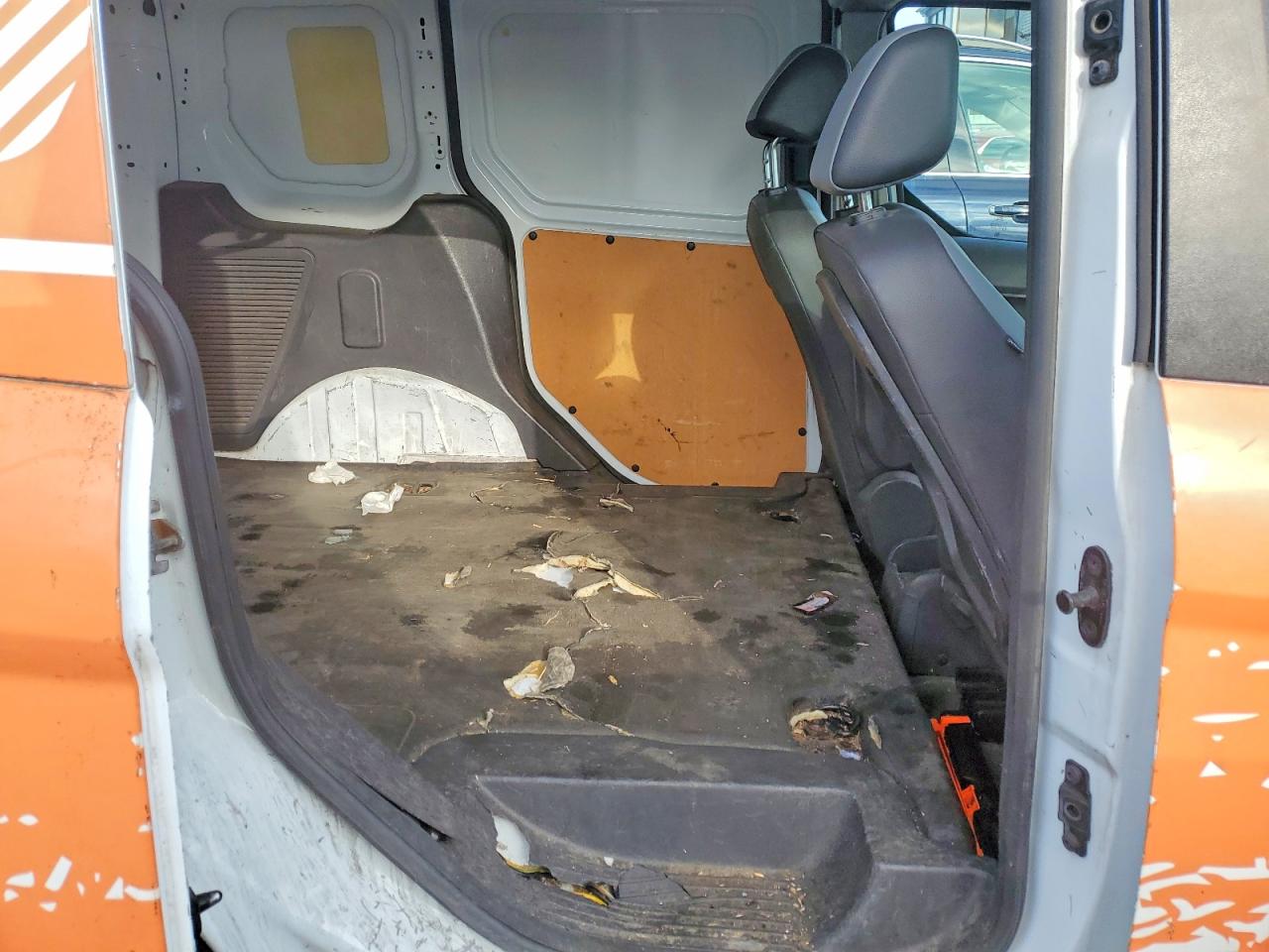 2015 FORD TRANSIT CONNECT XL photo 11