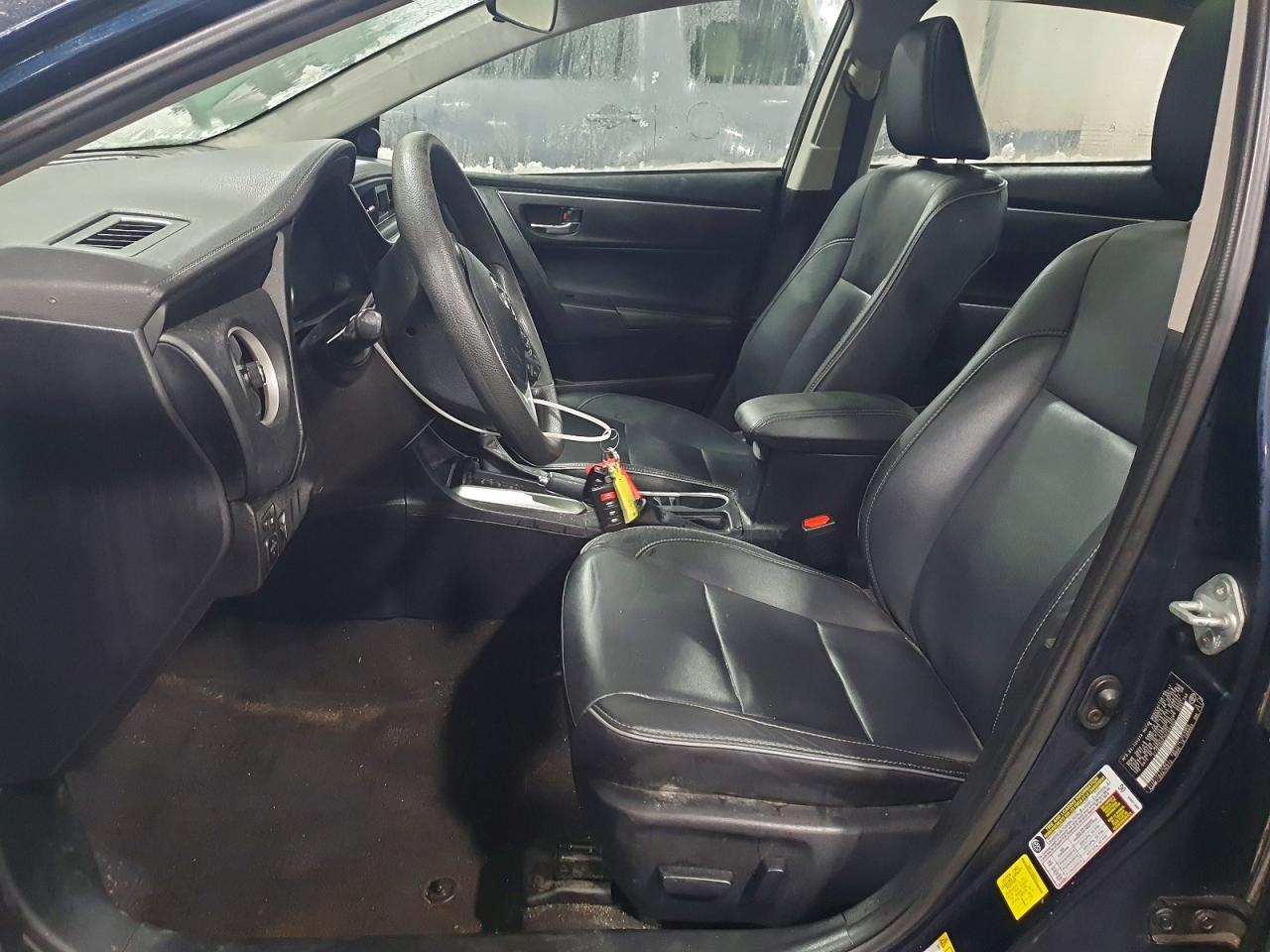2017 TOYOTA COROLLA L photo 7