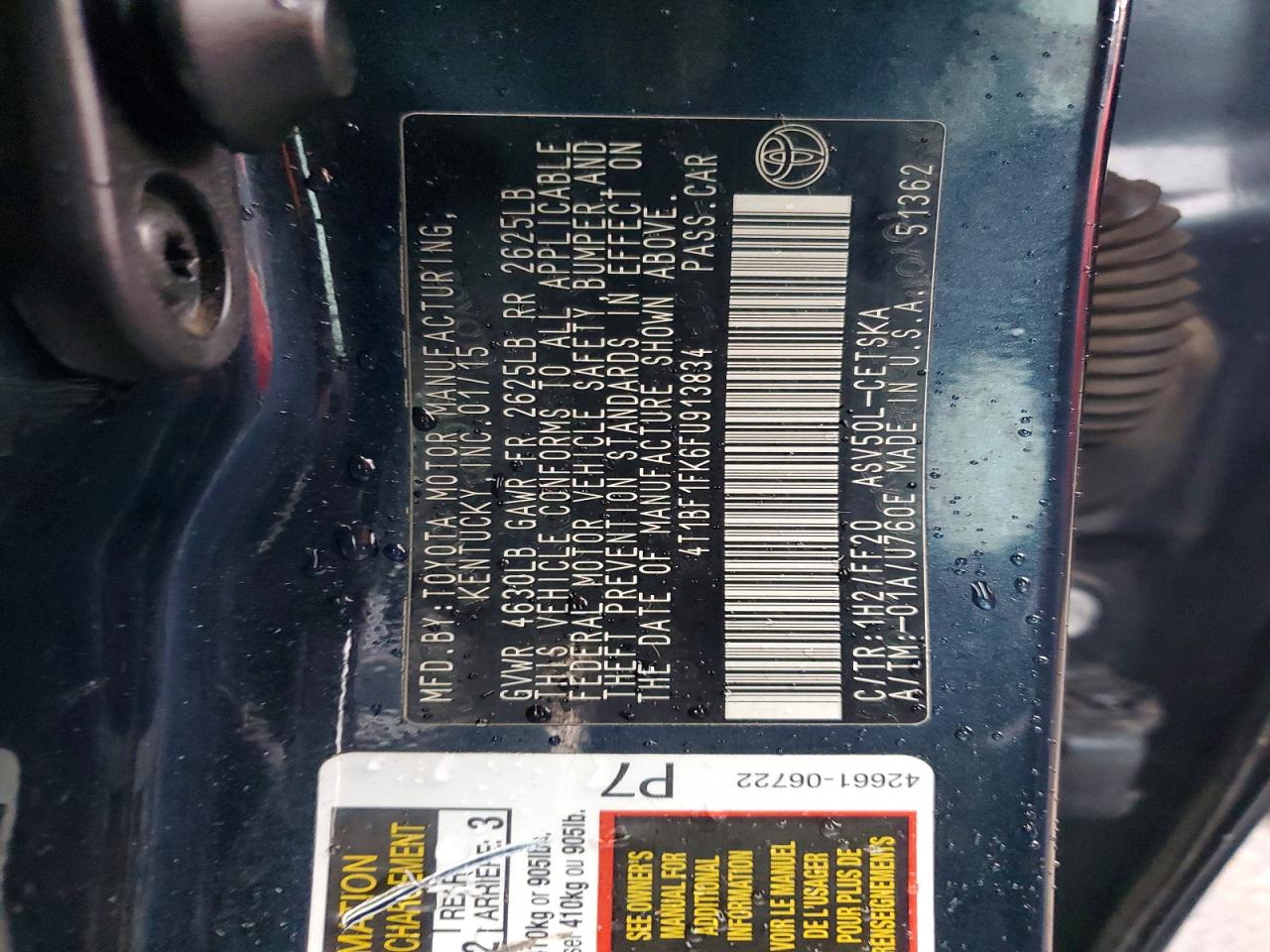 2015 TOYOTA CAMRY LE photo 12