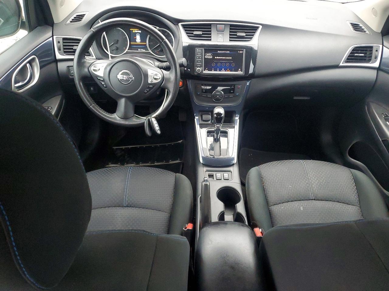 2019 NISSAN SENTRA S photo 8