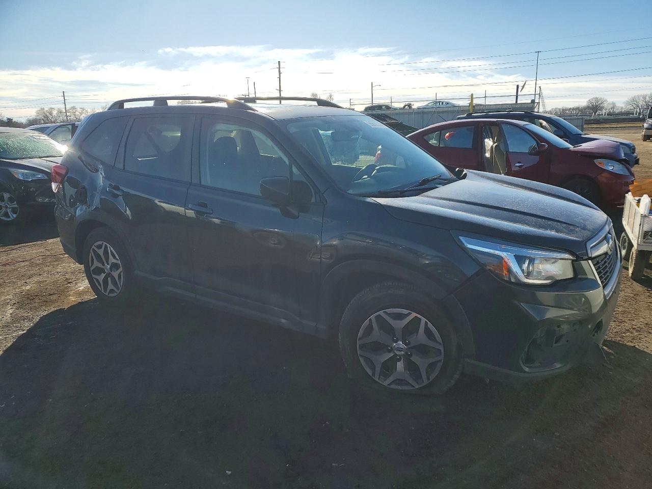 2019 SUBARU FORESTER PREMIUM photo 4