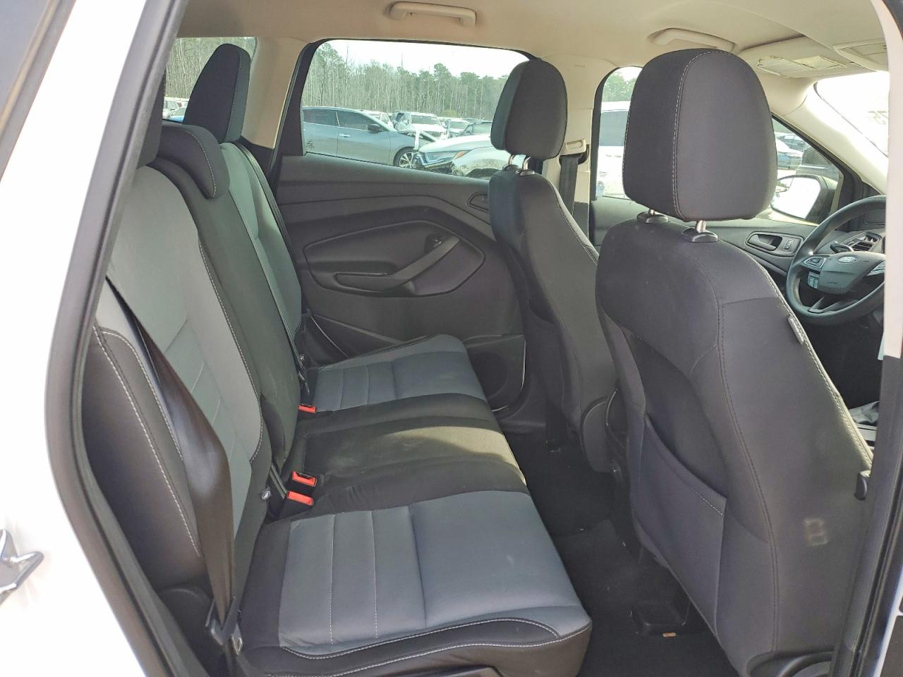 2017 FORD ESCAPE S photo 11