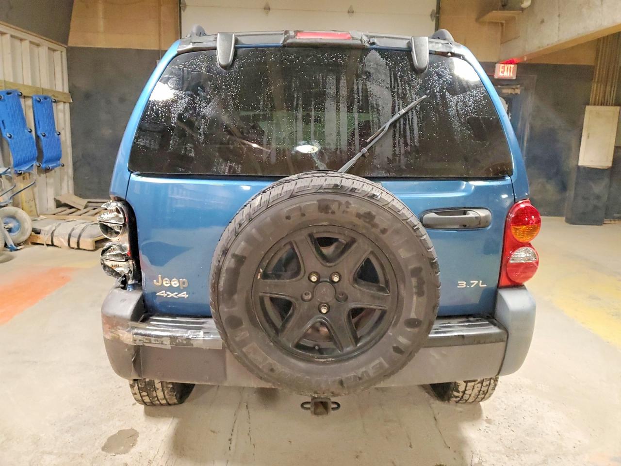 2003 JEEP LIBERTY SPORT photo 6