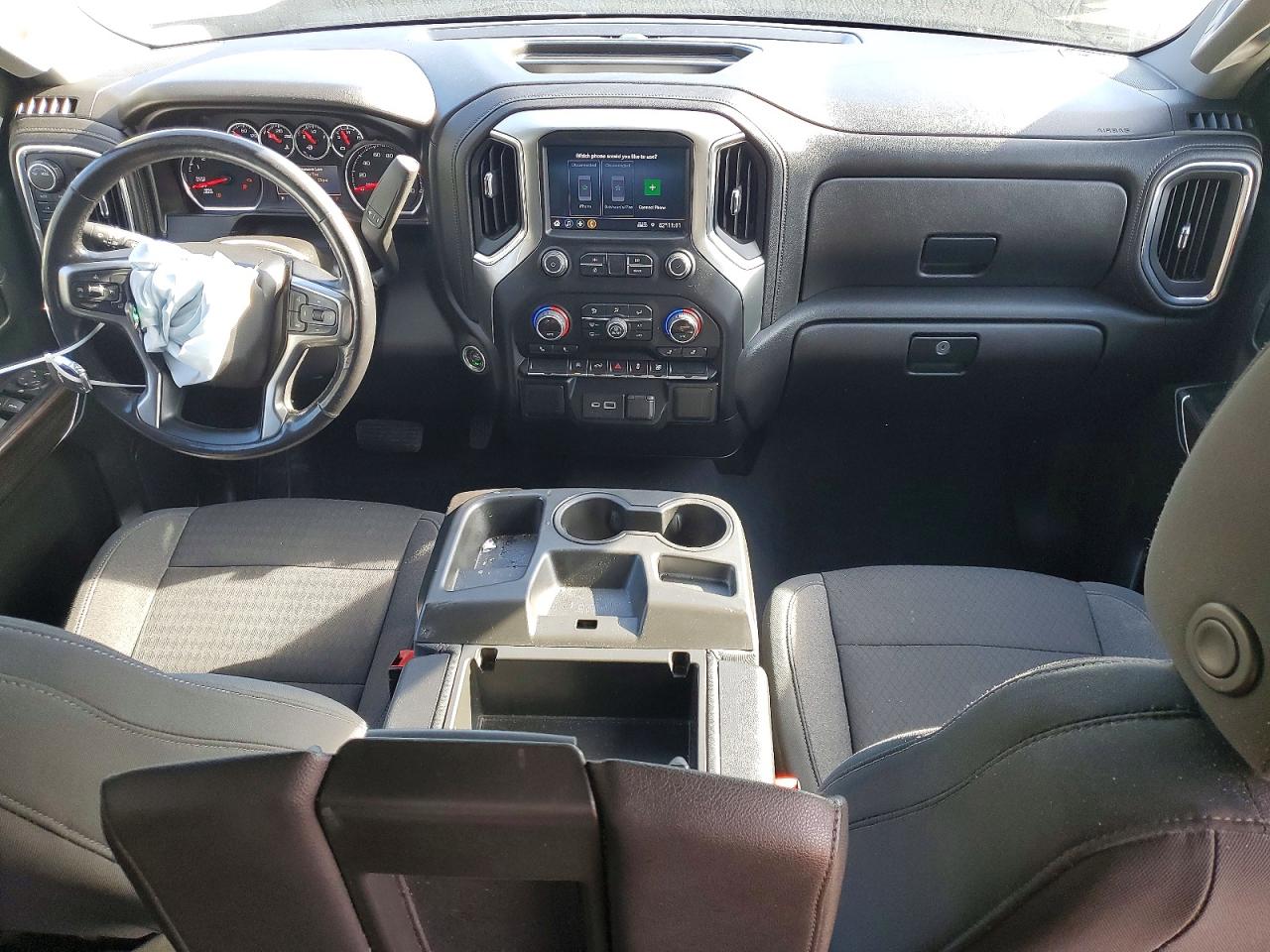 2021 CHEVROLET SILVERADO K1500 LT photo 8