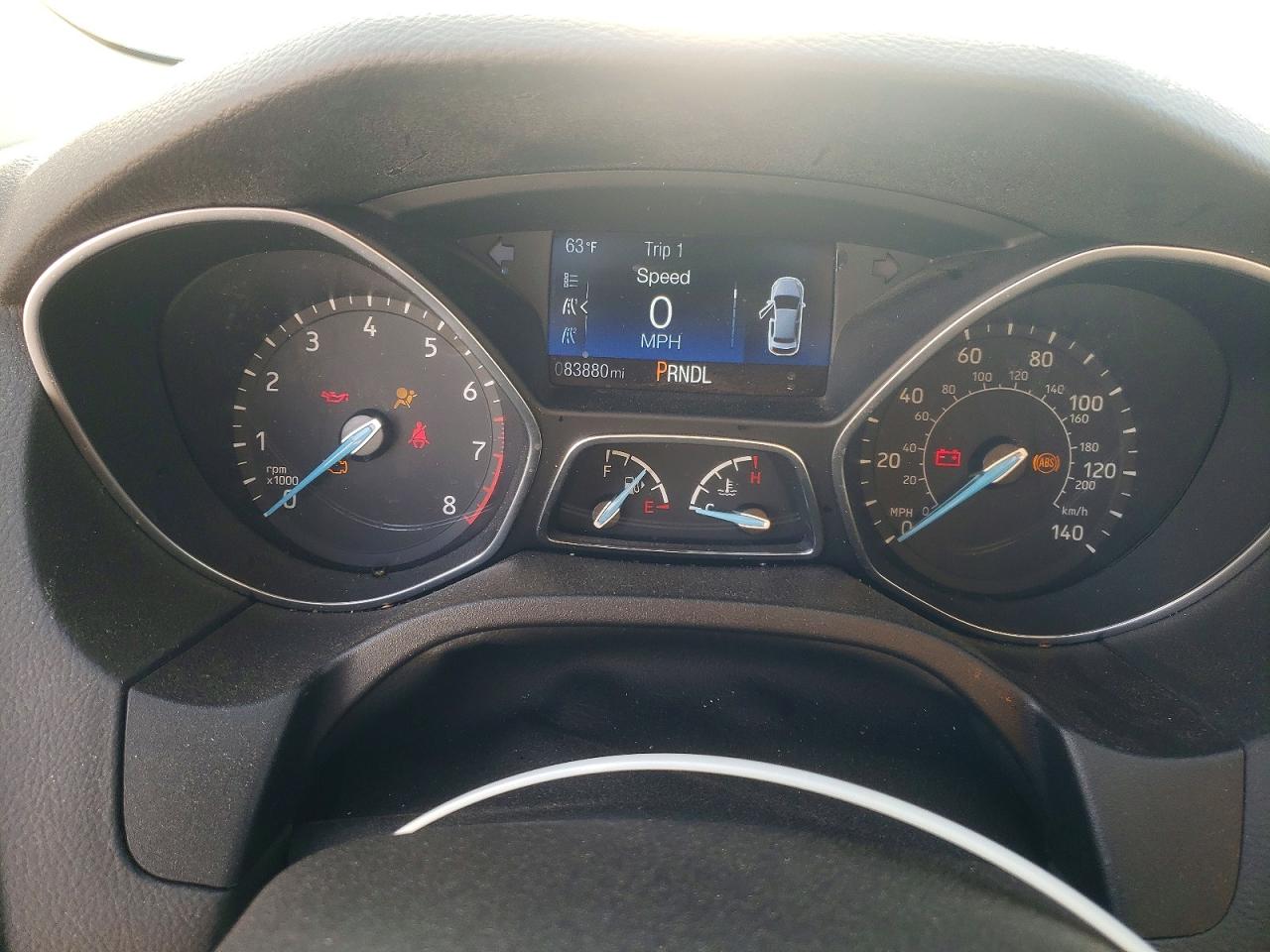2015 FORD FOCUS SE photo 9