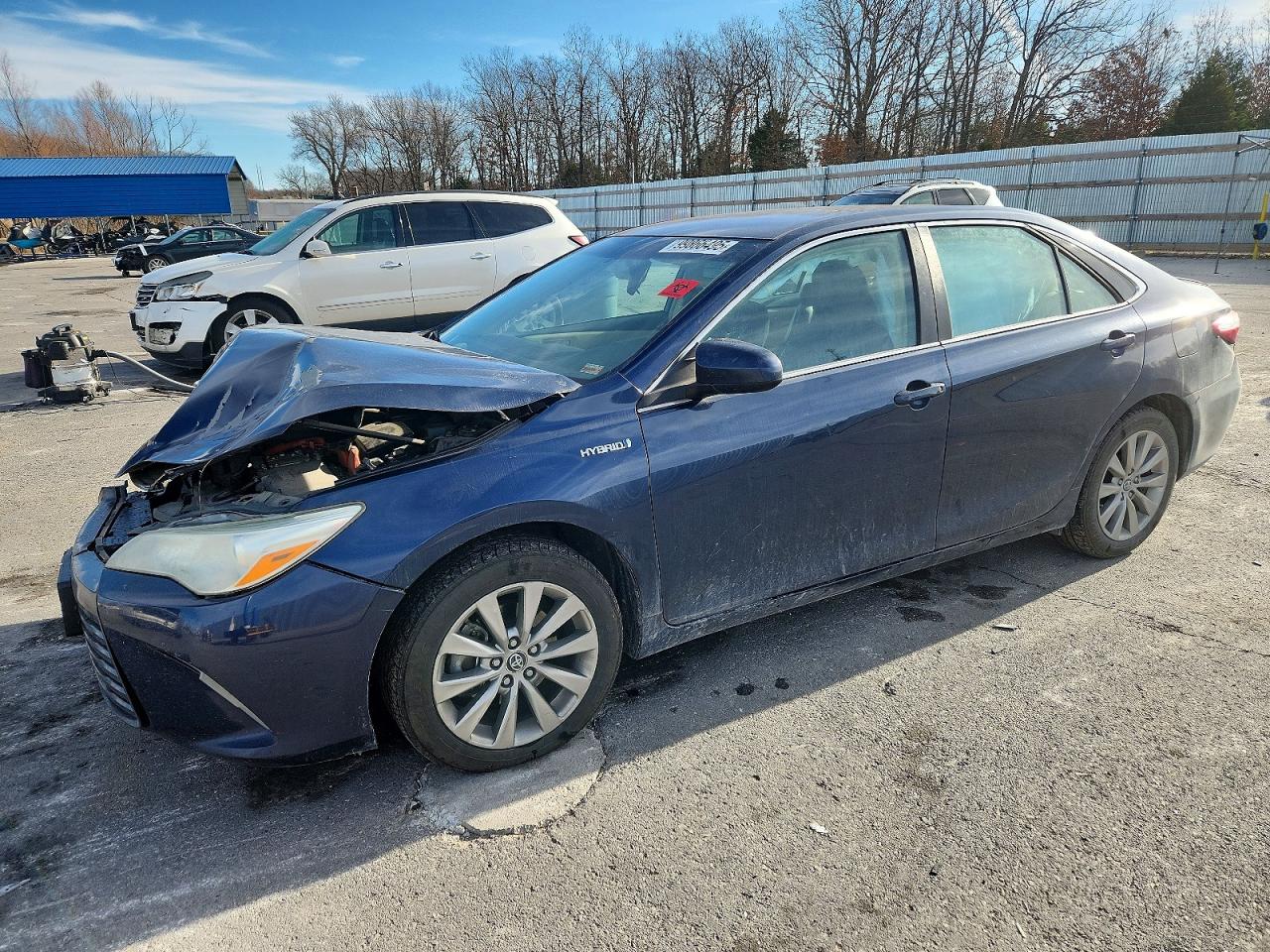 2015 TOYOTA CAMRY