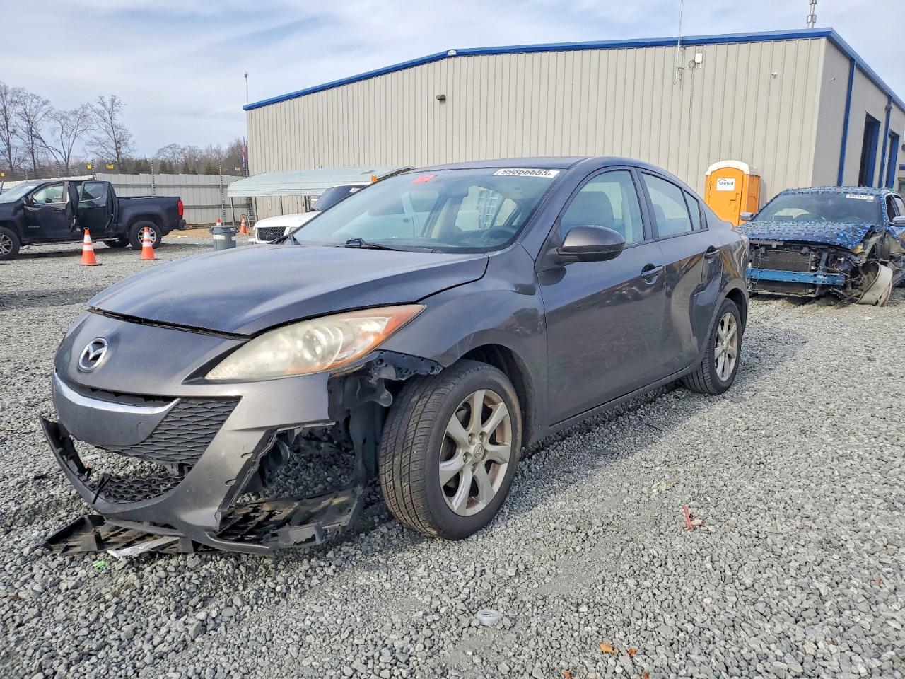 2010 MAZDA 3