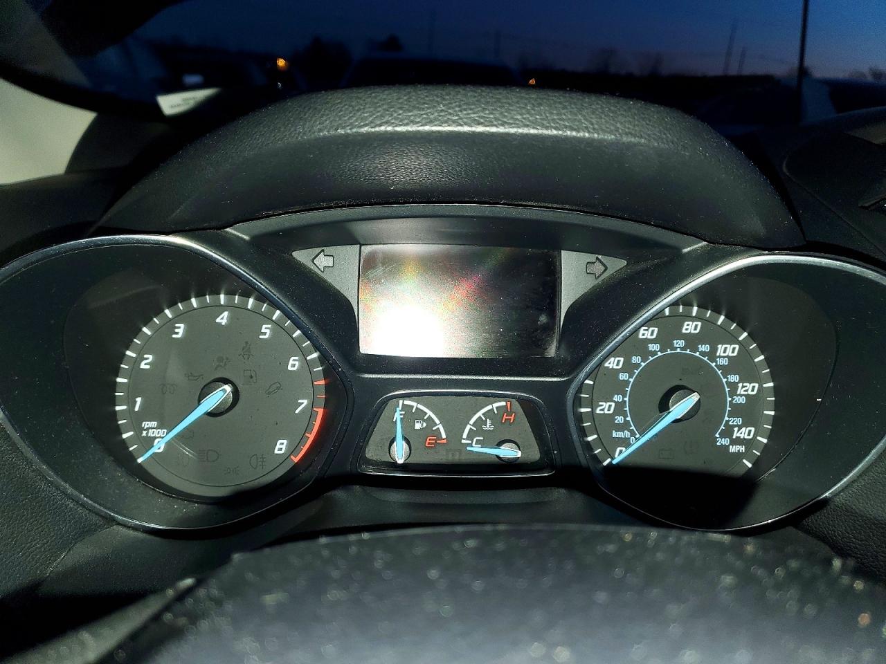 2016 FORD ESCAPE SE photo 9