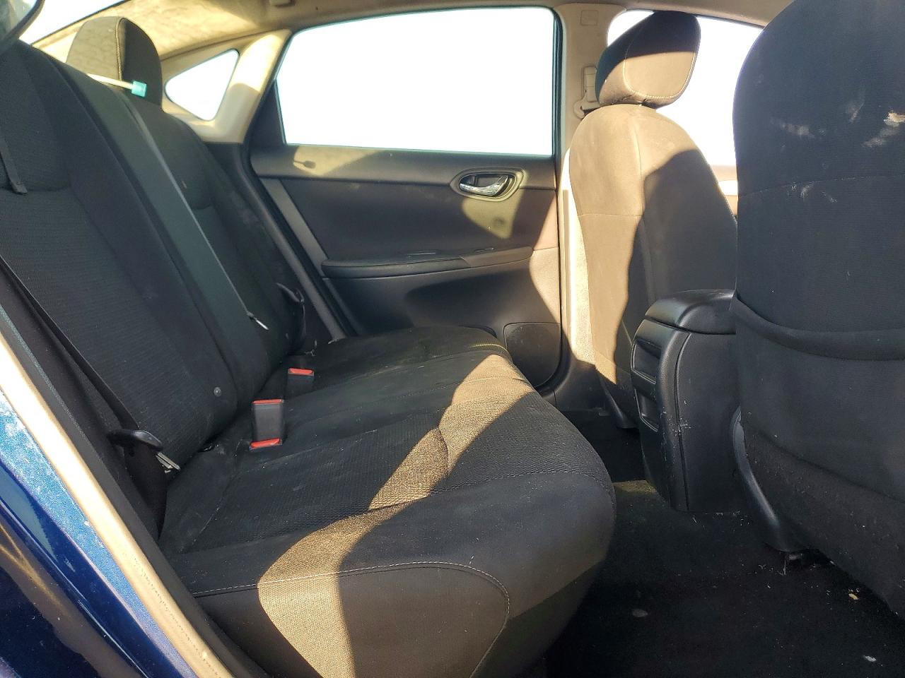 2019 NISSAN SENTRA S photo 10