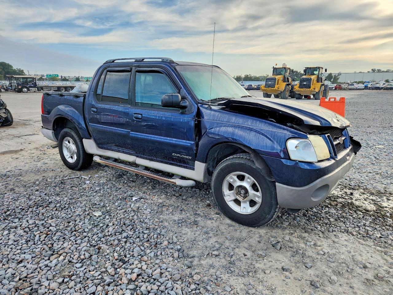 2002 FORD EXPLORER SPORT TRAC photo 4