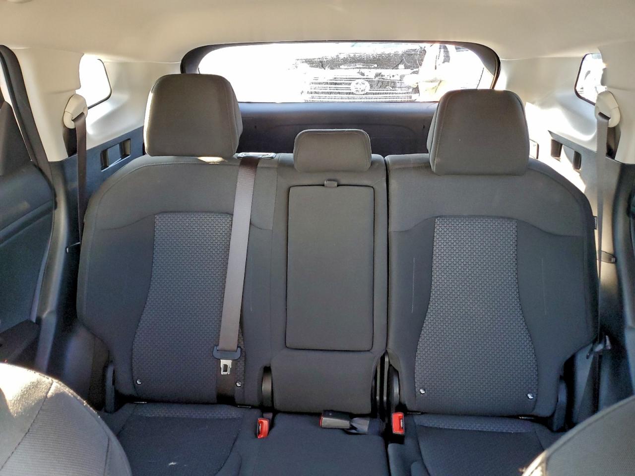 2025 KIA SPORTAGE LX photo 10
