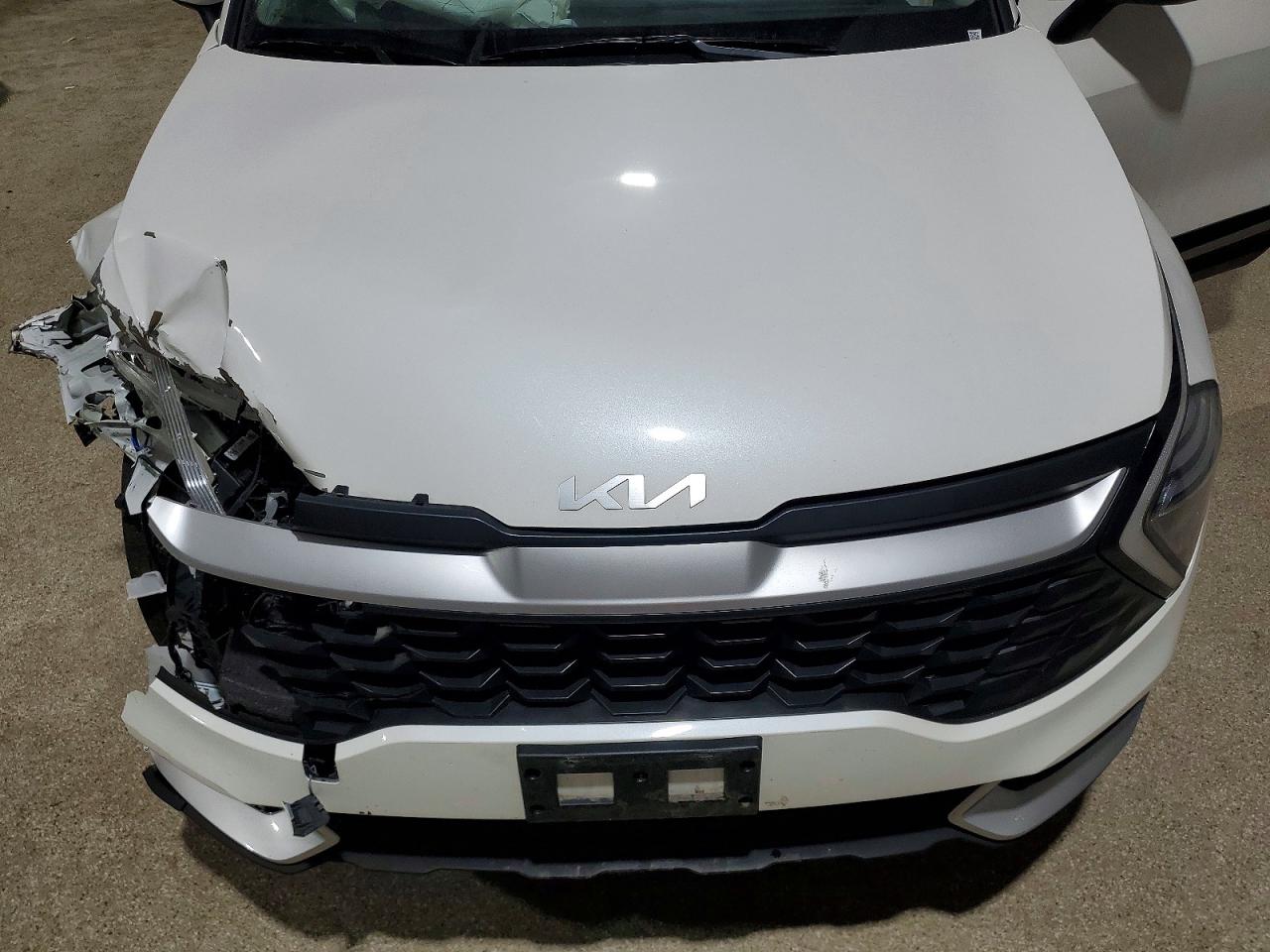 2025 KIA SPORTAGE LX photo 23
