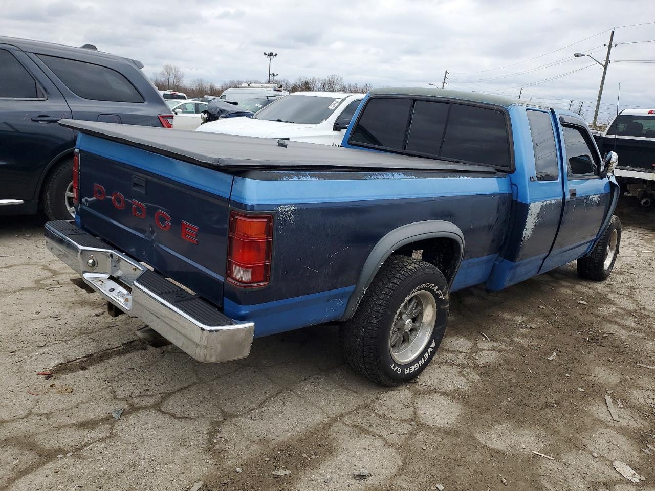 1991 DODGE DAKOTA photo 3