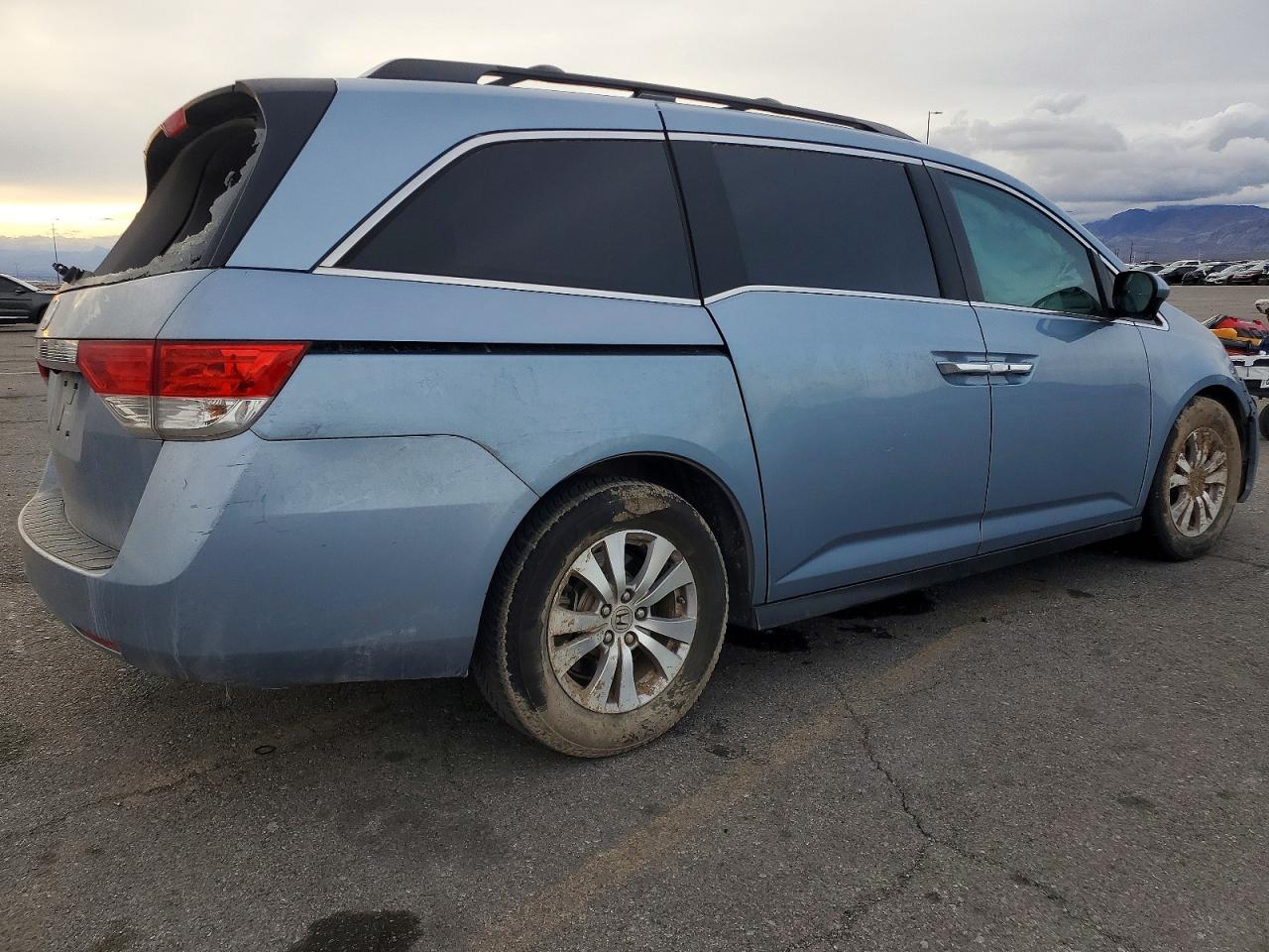 2014 HONDA ODYSSEY EXL photo 3