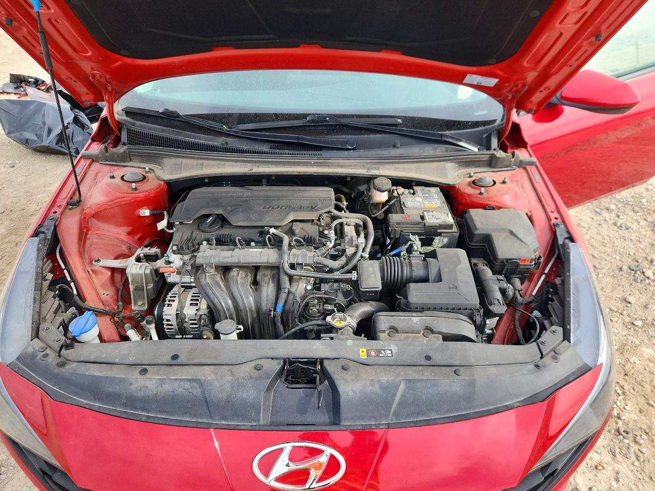 2022 HYUNDAI ELANTRA SEL photo 11