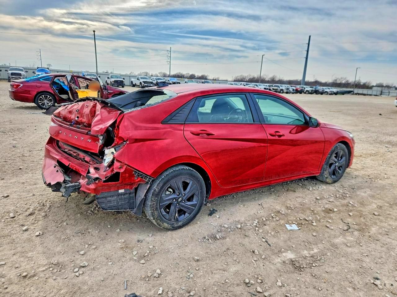 2022 HYUNDAI ELANTRA SEL photo 3
