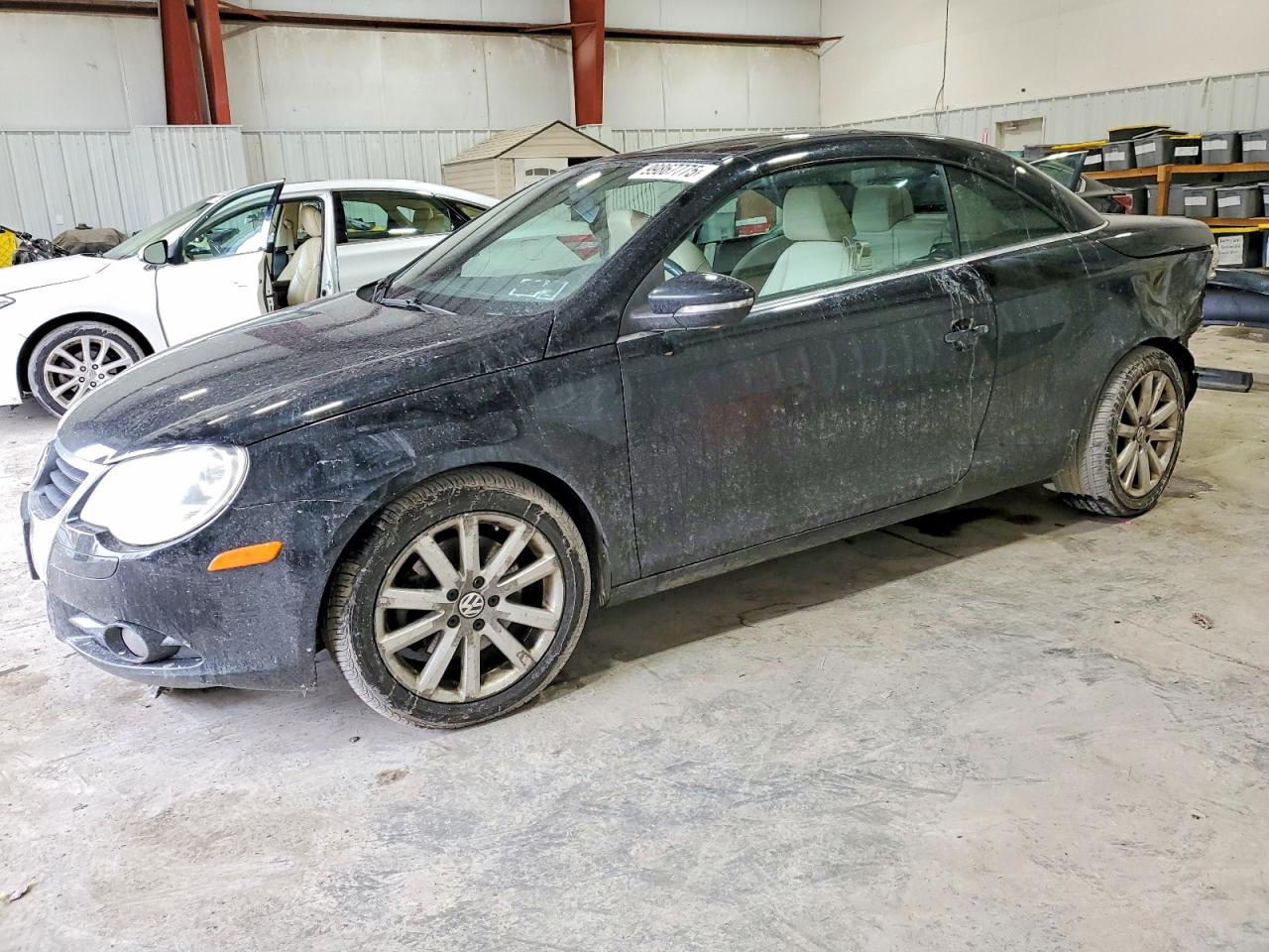 2011 VOLKSWAGEN EOS