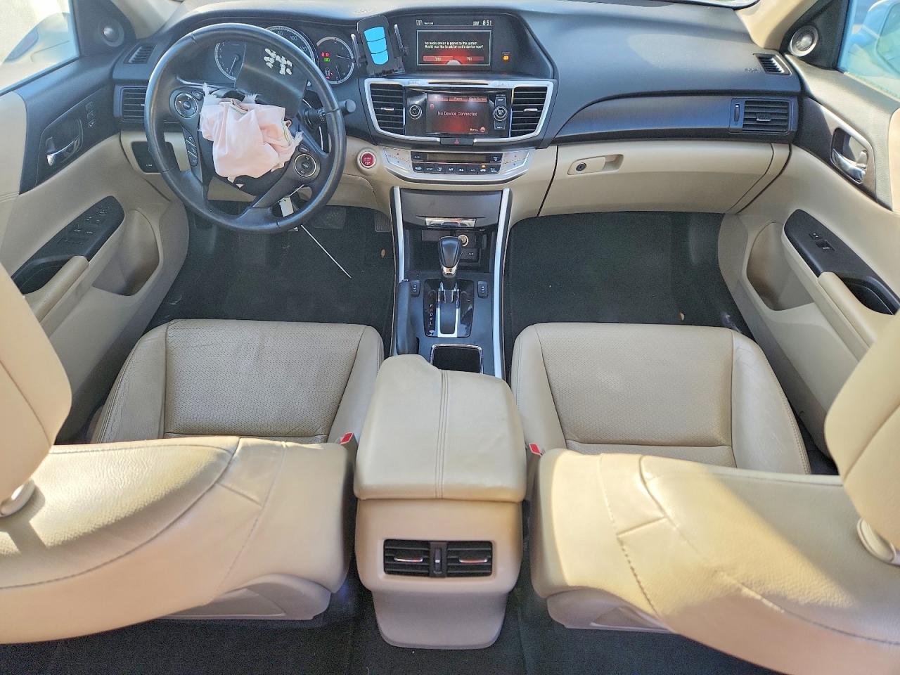 2013 HONDA ACCORD photo 8