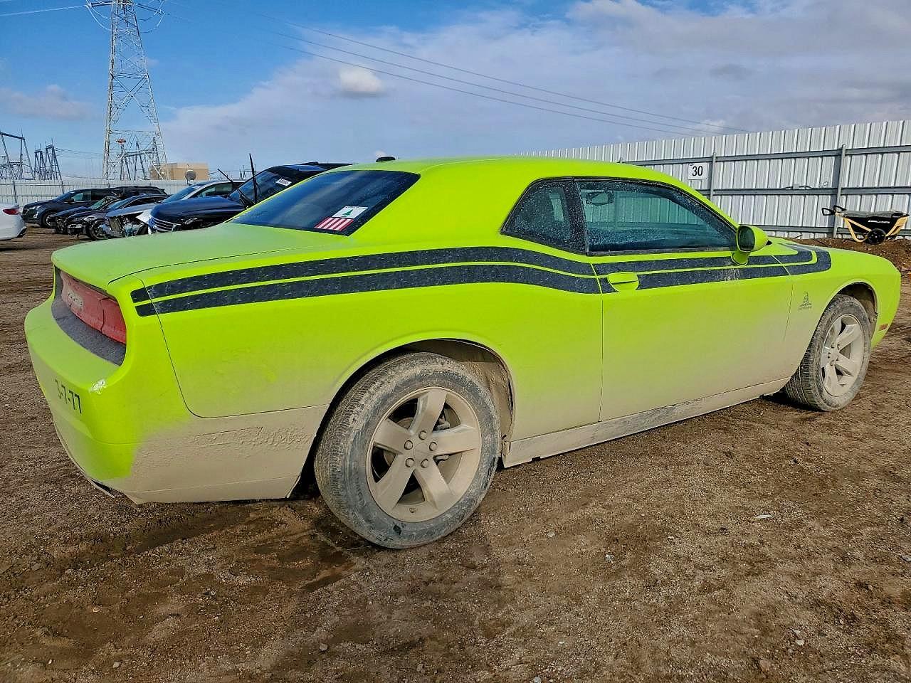 2012 DODGE CHALLENGER SXT photo 5