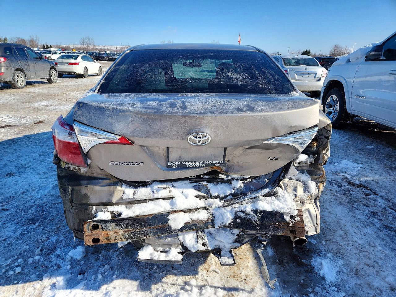 2014 TOYOTA COROLLA L photo 6