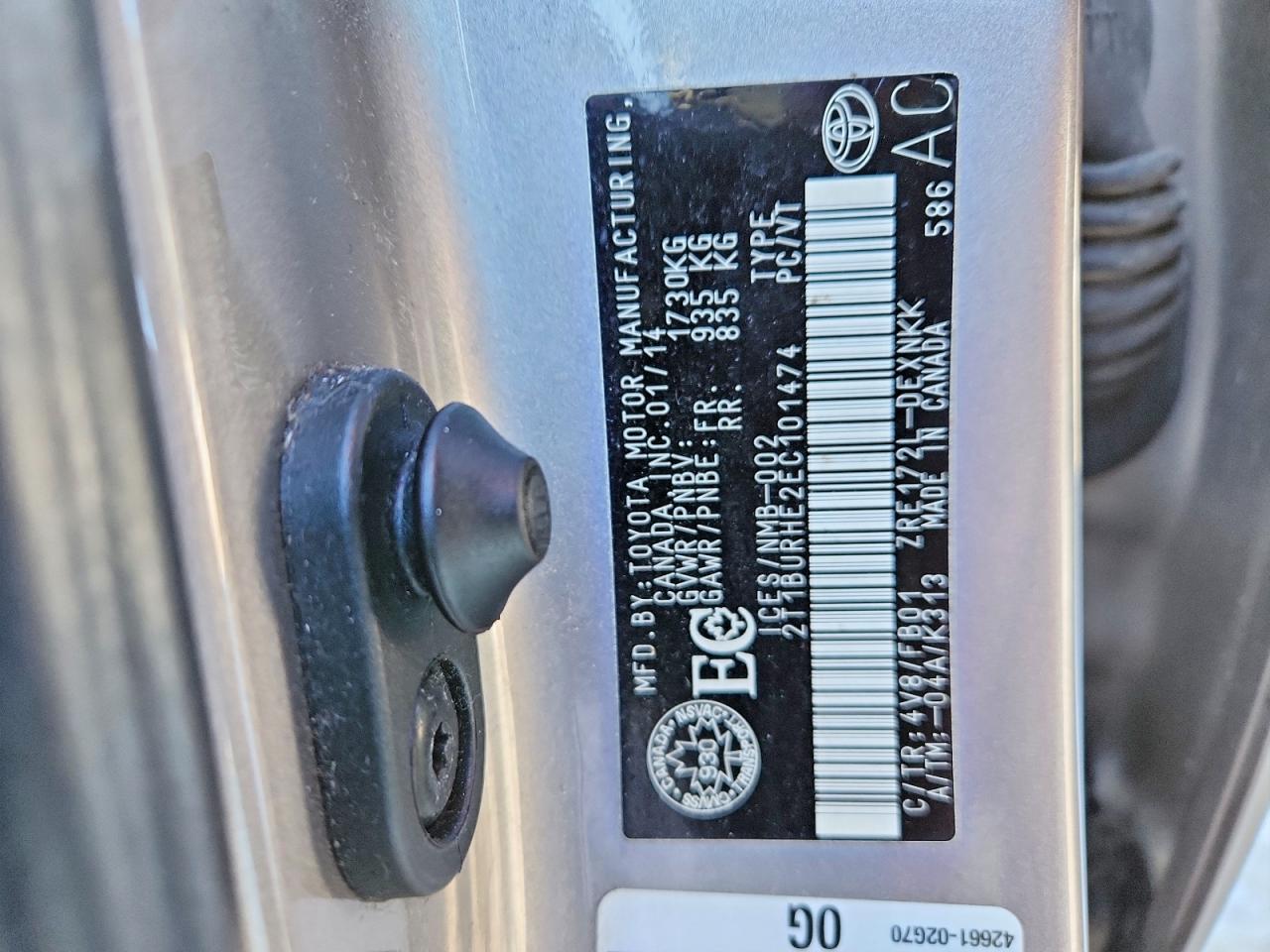 2014 TOYOTA COROLLA L photo 13