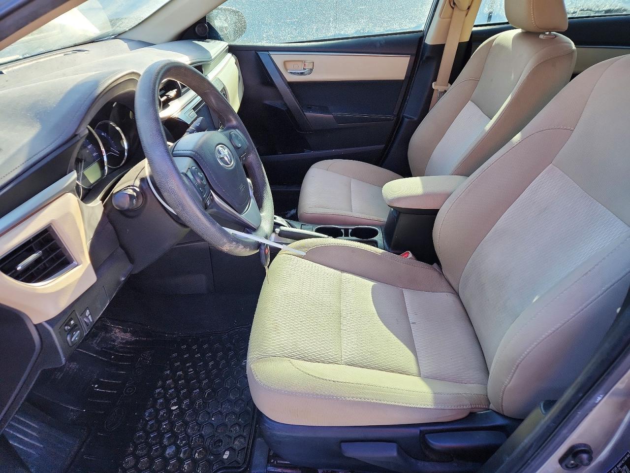 2014 TOYOTA COROLLA L photo 7