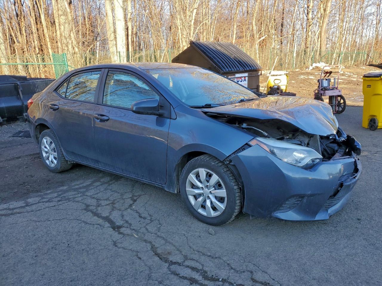 2014 TOYOTA COROLLA L photo 4