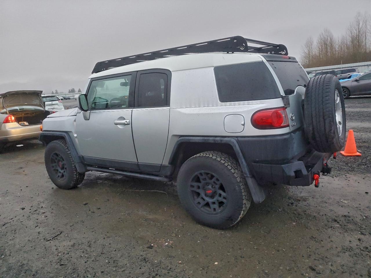 2007 TOYOTA FJ CRUISER photo 4